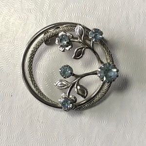 Brooch